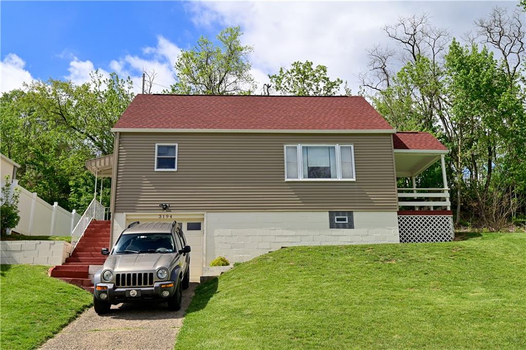 3194 Ridgeway Drive South Park, PA 15129 - Photo 1 of 50