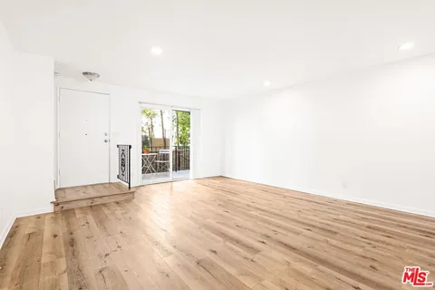 $3,700 | 2242 South Bentley Avenue, Unit 4, Los Angeles, CA 90064