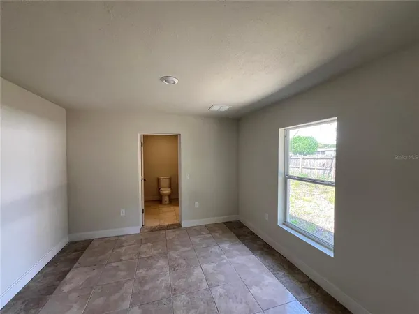 $1,700 | 213 Herbert Street, Auburndale, FL 33823