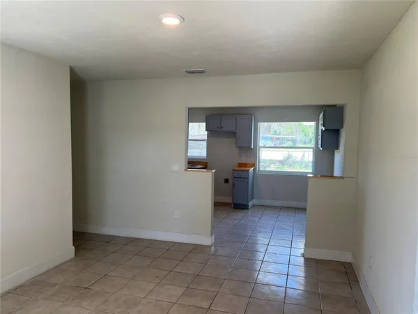 $1,700 | 213 Herbert Street, Auburndale, FL 33823