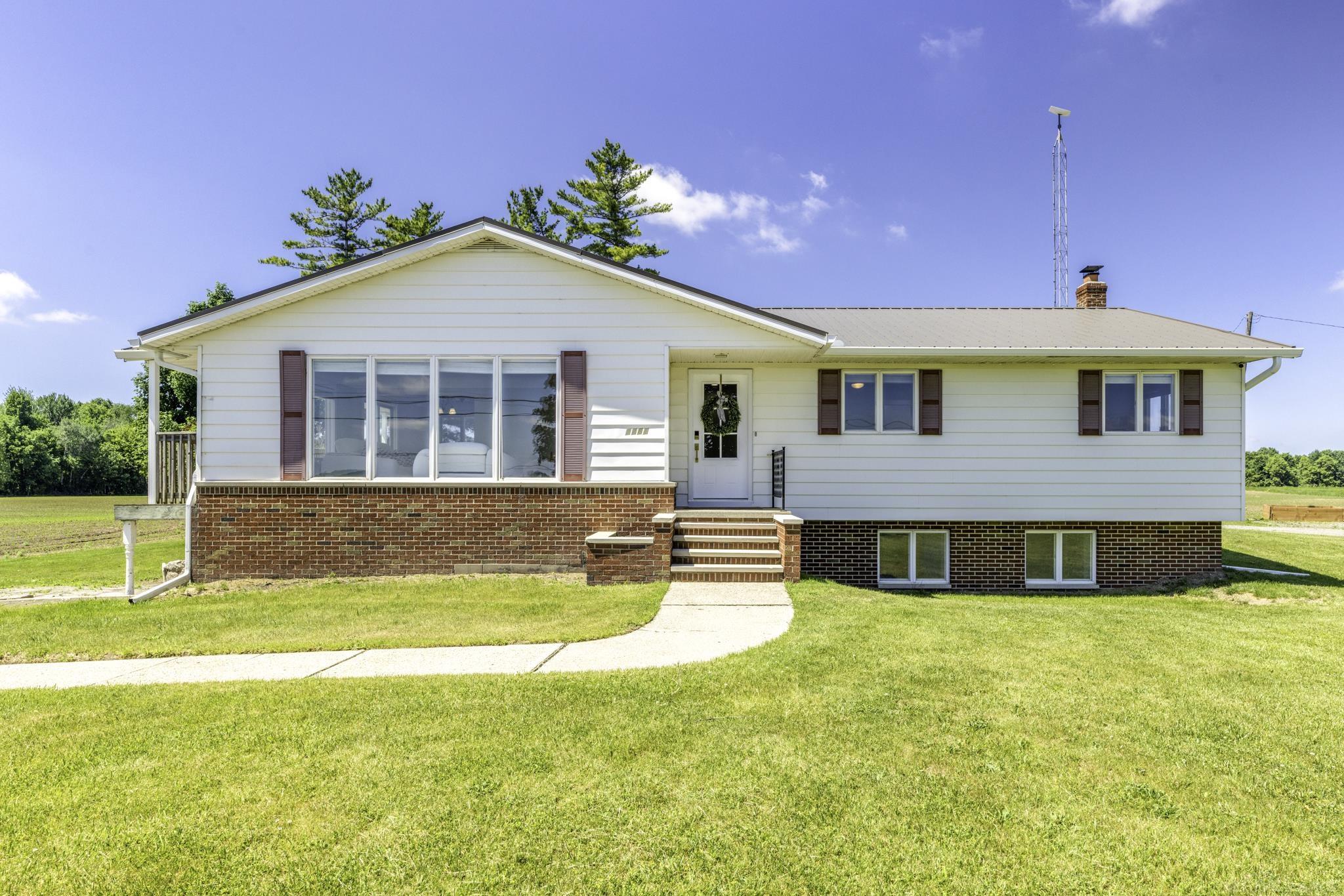 2481 Ruth Road Deckerville, MI 48427 - Photo 6 of 53