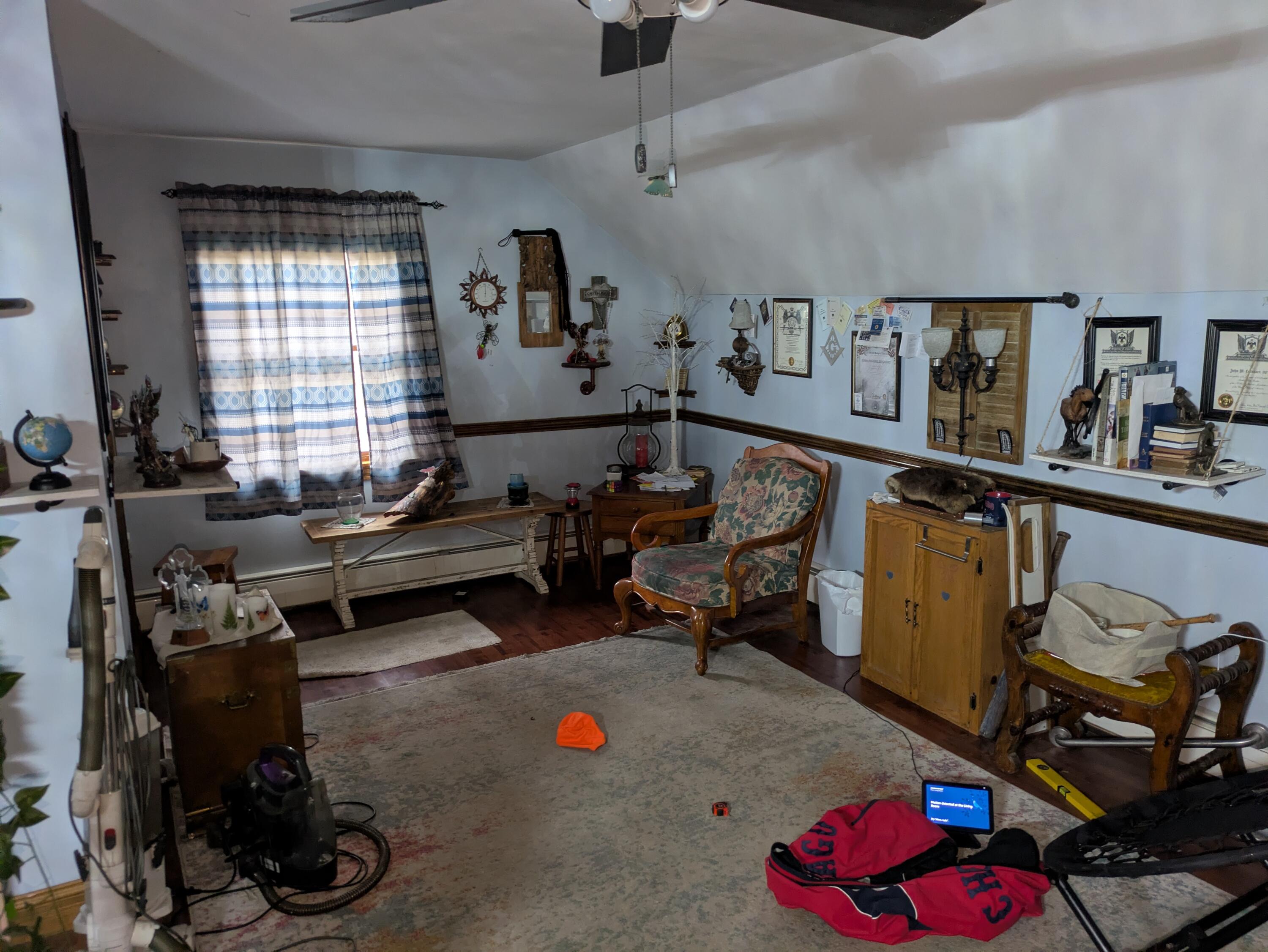 315 North Hobart Road Hobart, IN 46342 - Photo 13 of 33 a reading room with lots of furniture and equipment