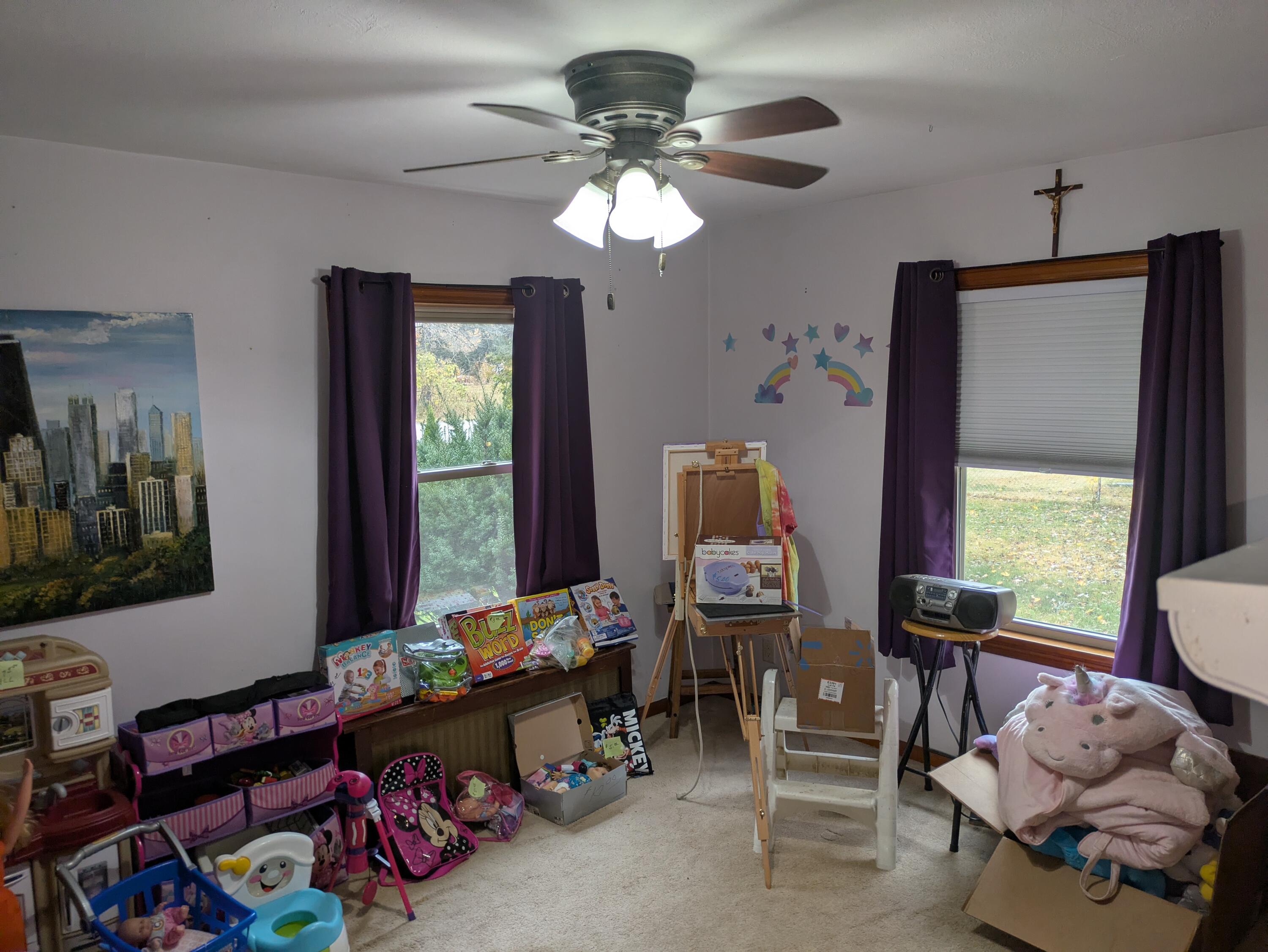 315 North Hobart Road Hobart, IN 46342 - Photo 9 of 33 a living room with furniture and a window