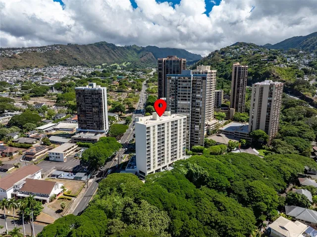 $360,000 | 2029 Nuuanu Avenue, Unit 1105, Honolulu, HI 96817