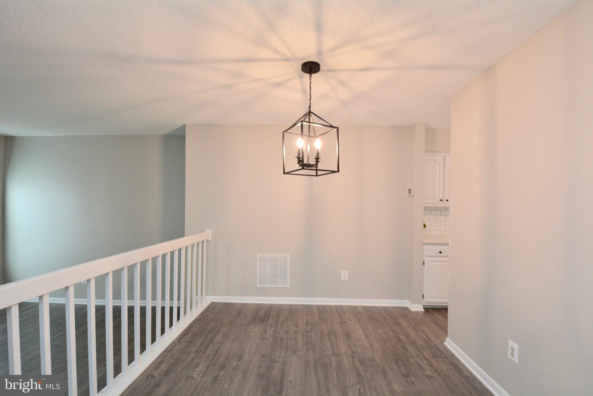1425 Newport Spring Court Reston, VA 20194 - Photo 11 of 41