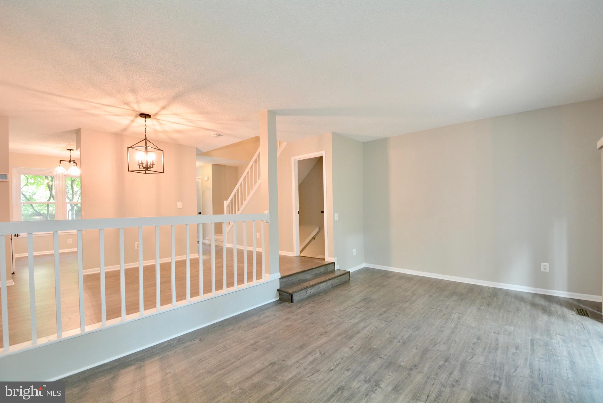 1425 Newport Spring Court Reston, VA 20194 - Photo 12 of 41