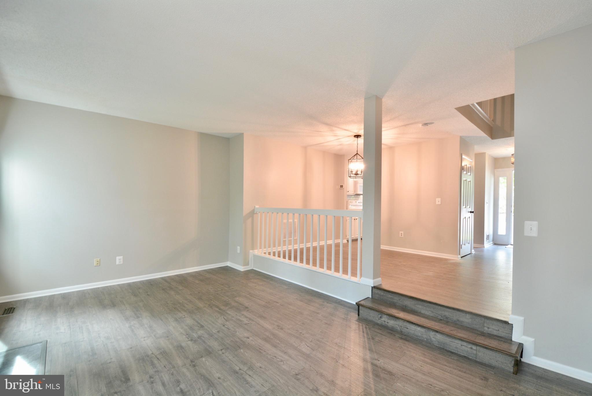 1425 Newport Spring Court Reston, VA 20194 - Photo 13 of 41