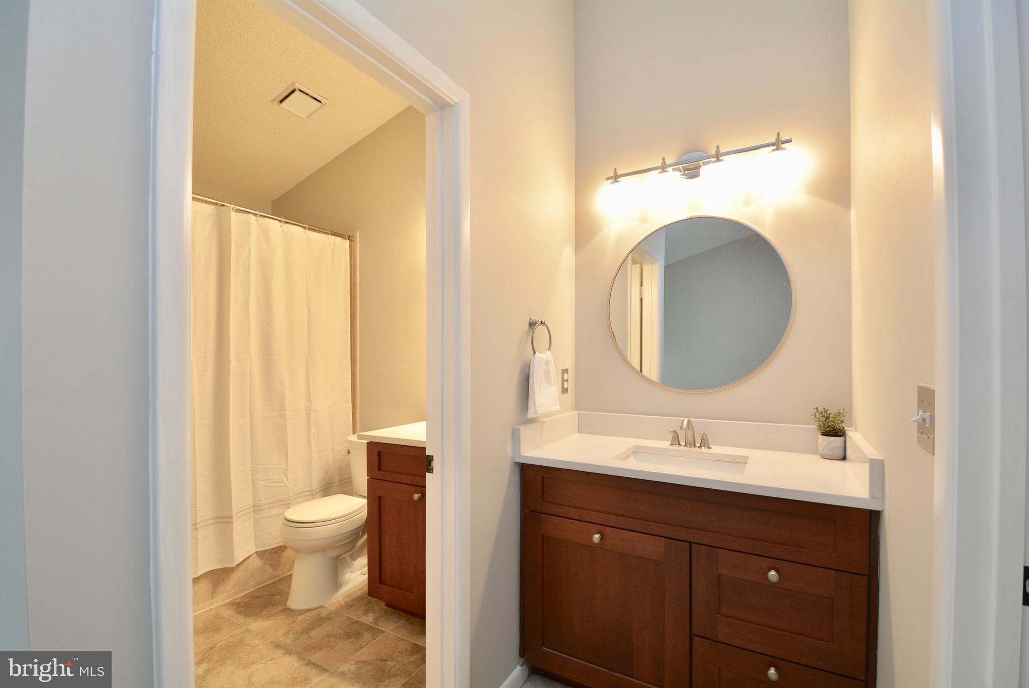 1425 Newport Spring Court Reston, VA 20194 - Photo 20 of 41