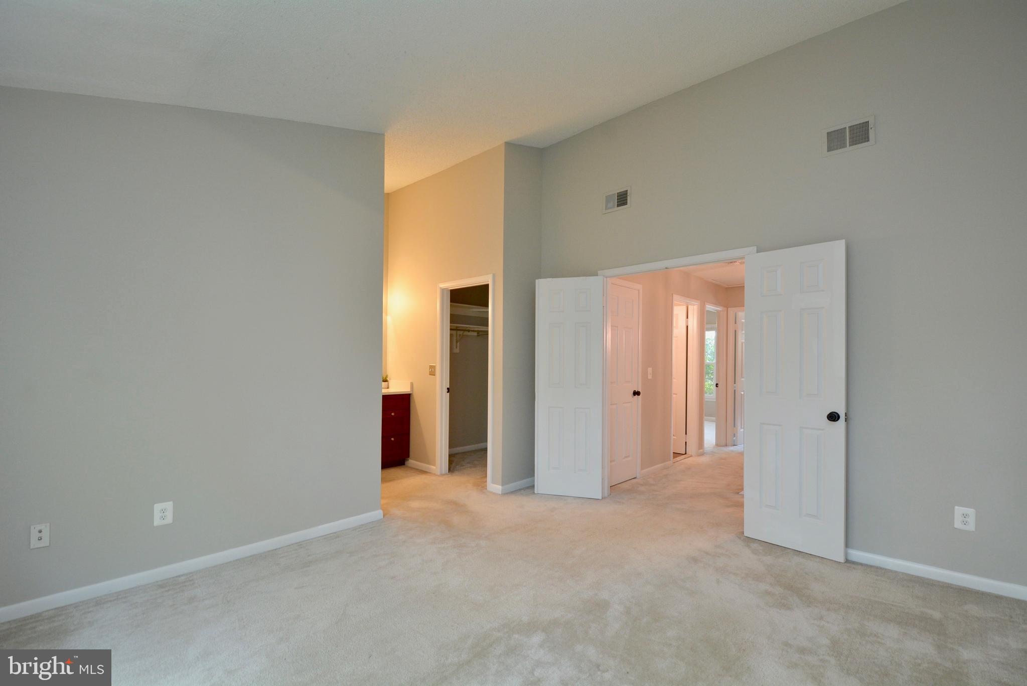 1425 Newport Spring Court Reston, VA 20194 - Photo 21 of 41
