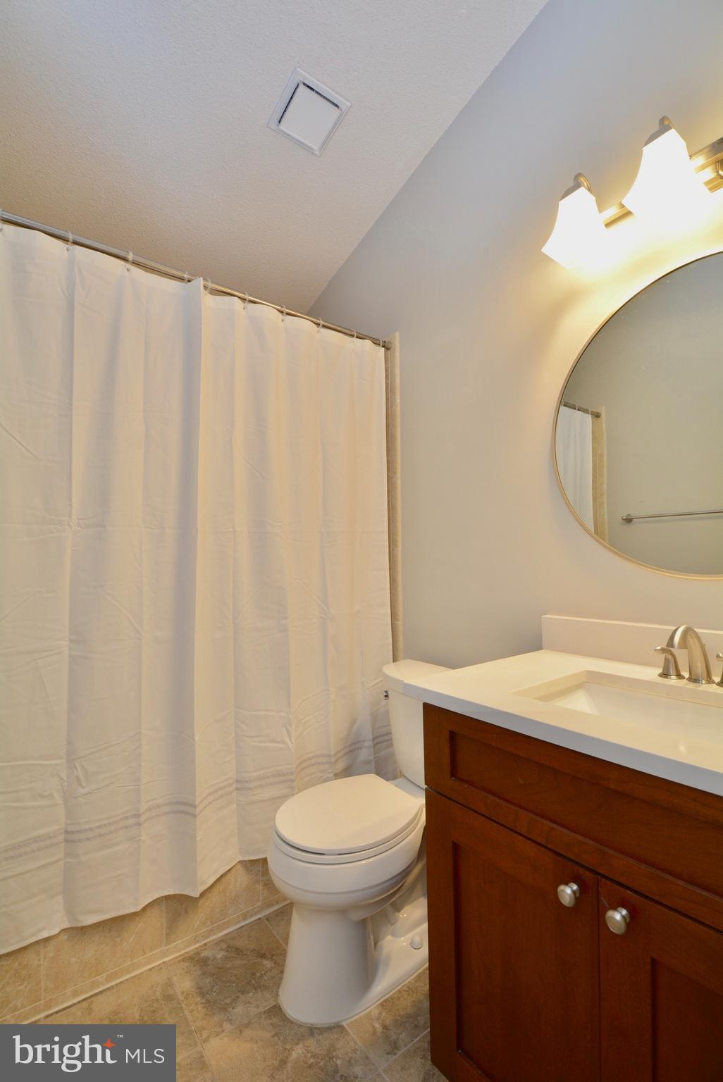 1425 Newport Spring Court Reston, VA 20194 - Photo 22 of 41