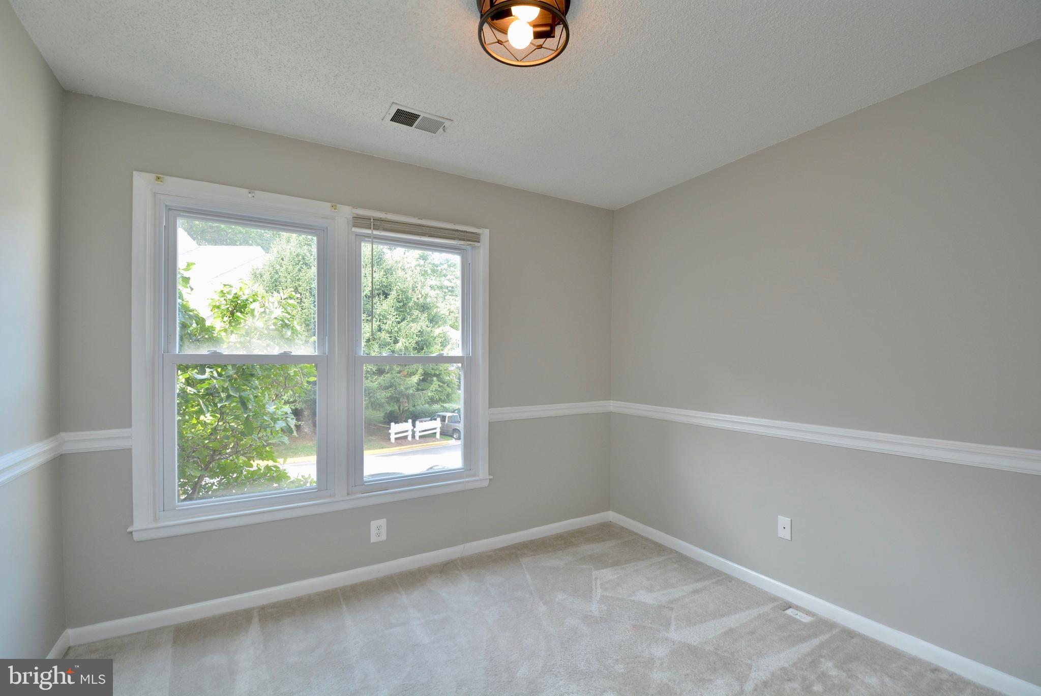 1425 Newport Spring Court Reston, VA 20194 - Photo 26 of 41