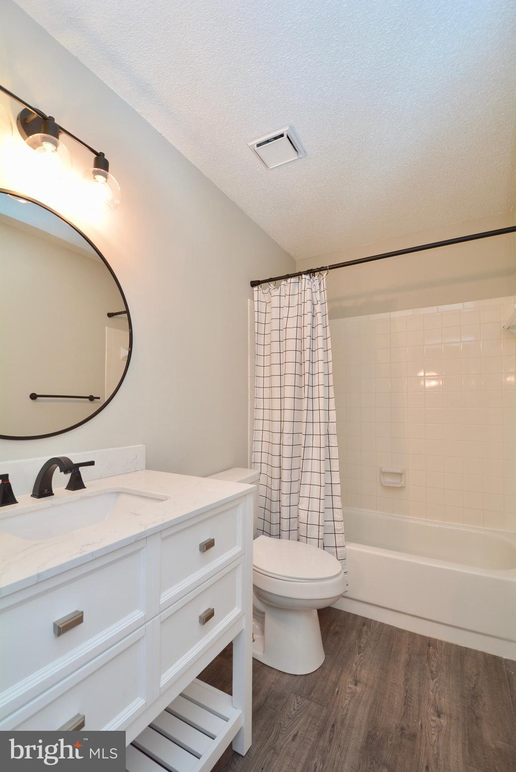 1425 Newport Spring Court Reston, VA 20194 - Photo 28 of 41