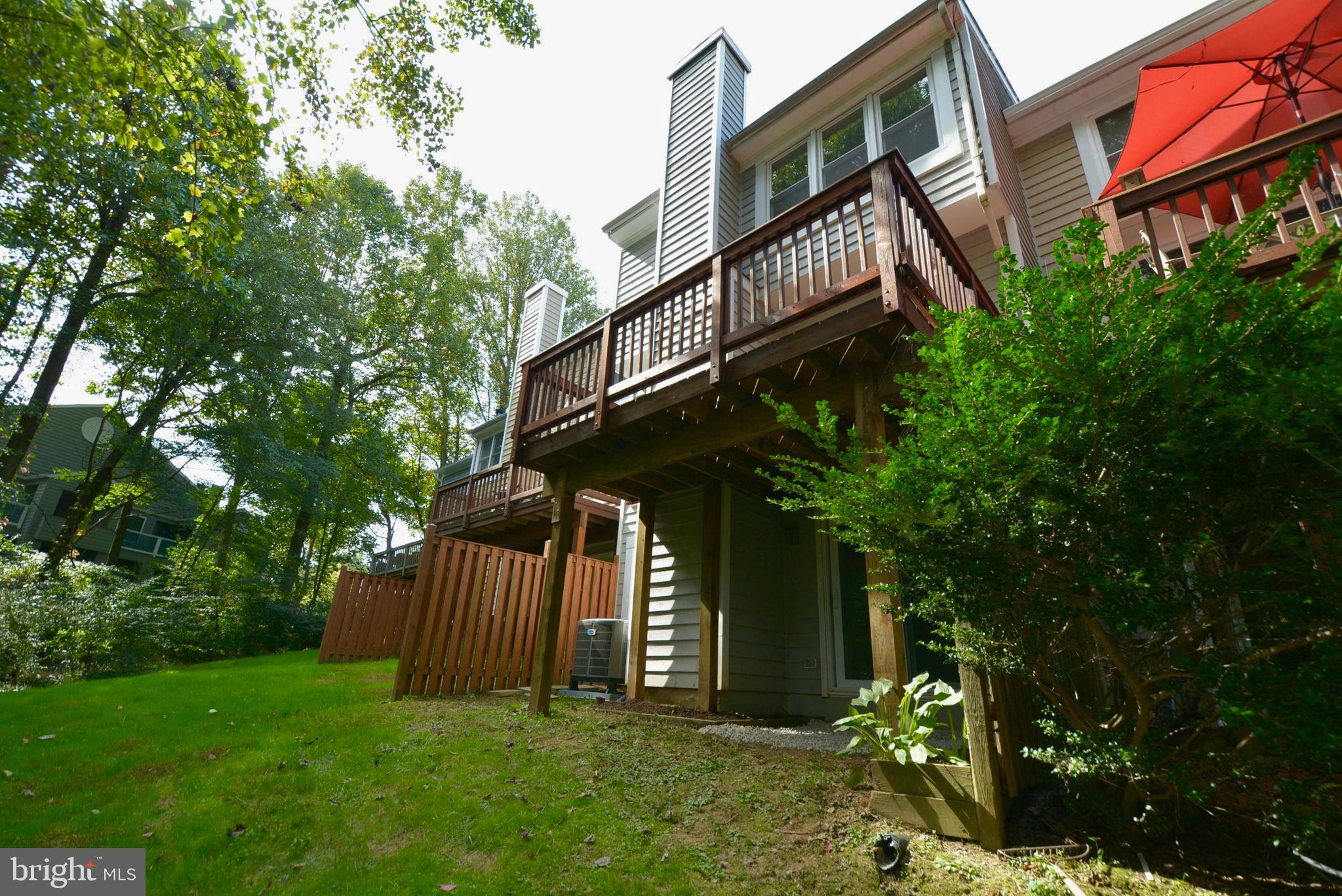 1425 Newport Spring Court Reston, VA 20194 - Photo 39 of 41