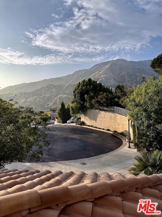 7634 Rocky Mountain View Road Tujunga, CA 91042 - Photo 49 of 50 a view of swimming pool with mountain view