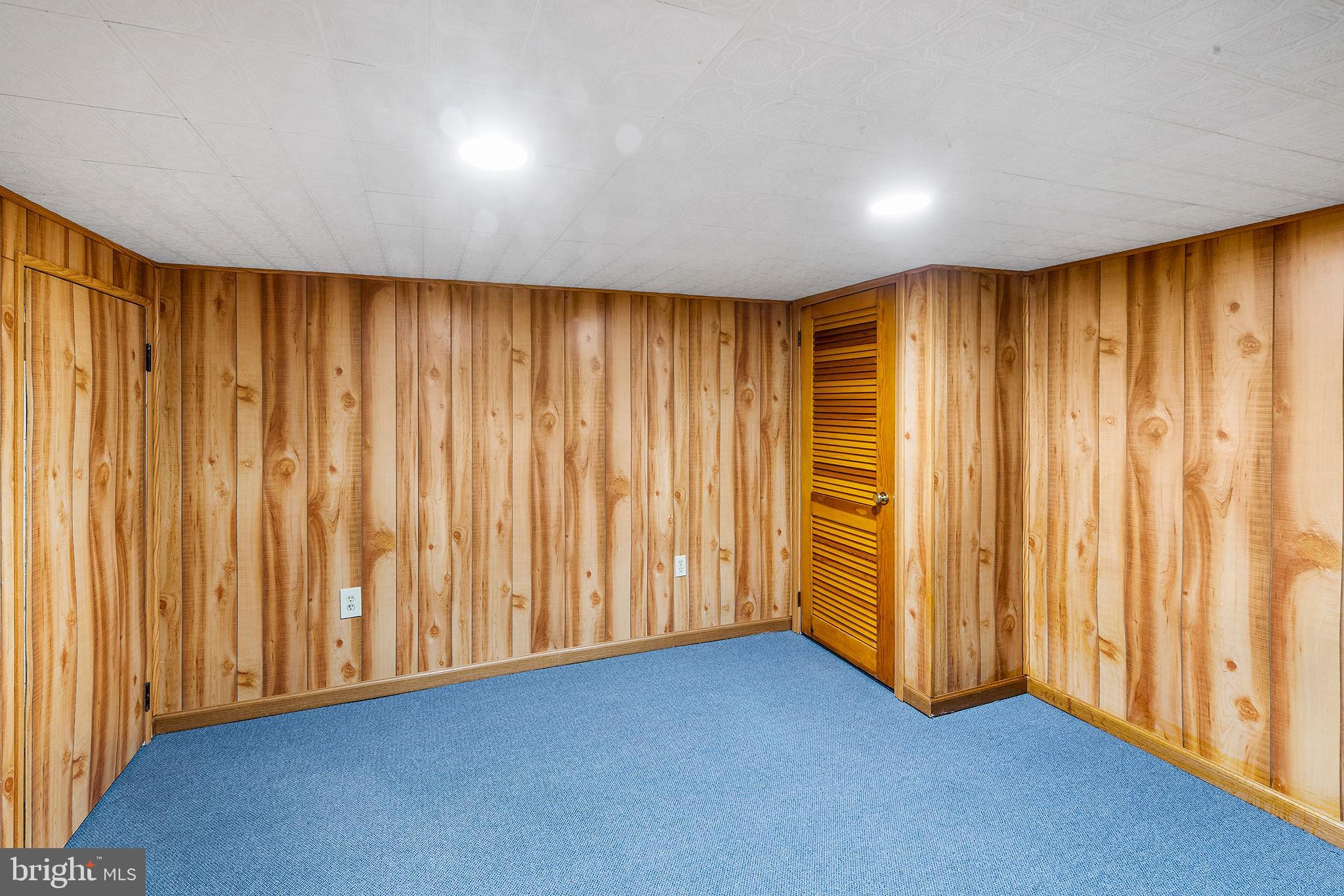 246 New Road Horsham, PA 19044 - Photo 19 of 29 Basement office