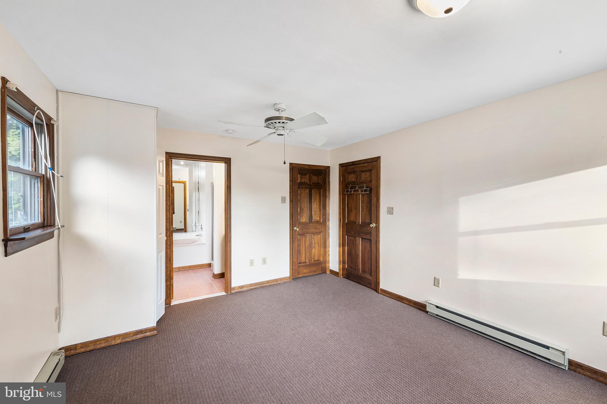 246 New Road Horsham, PA 19044 - Photo 23 of 29 In-law suite bedroom