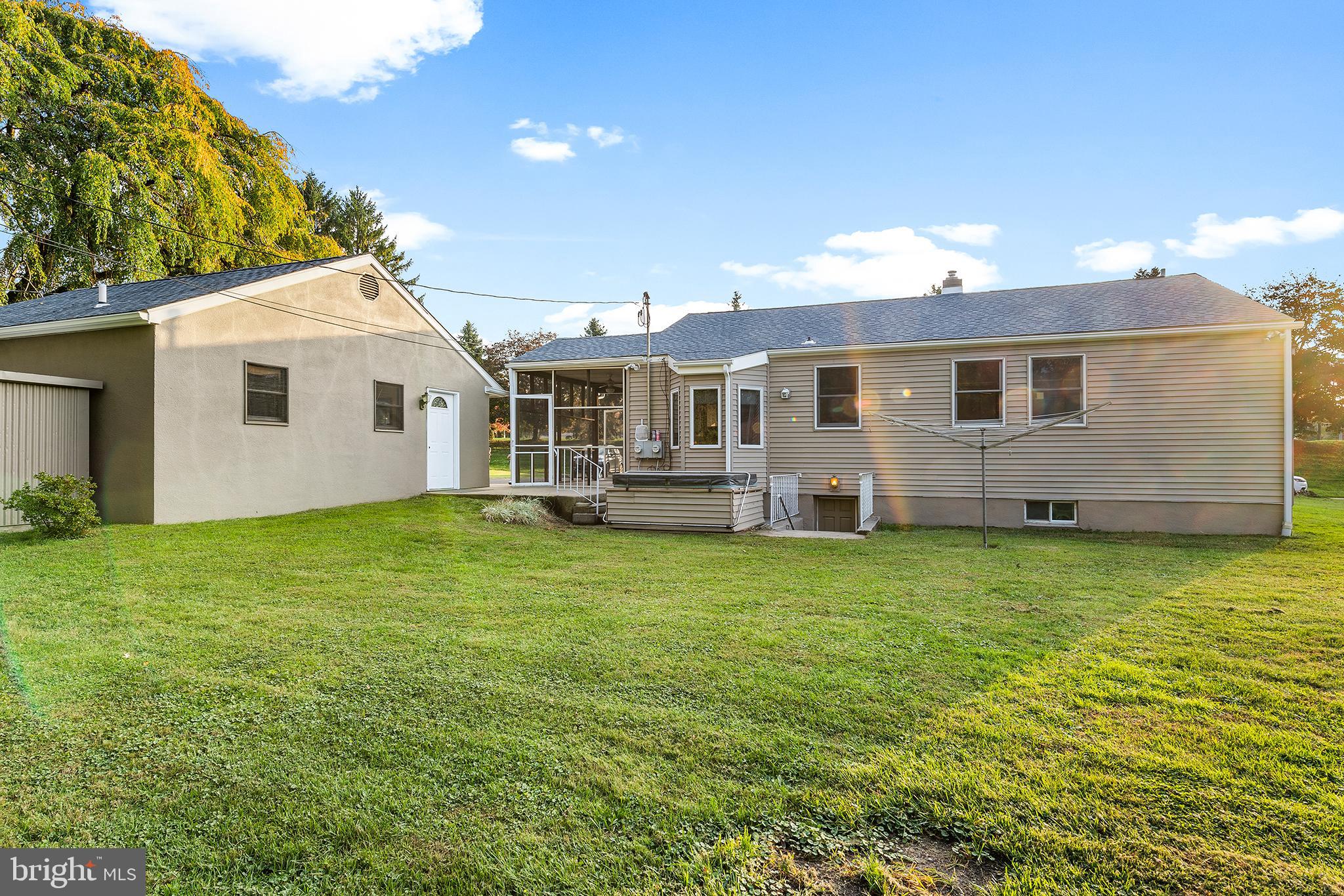 246 New Road Horsham, PA 19044 - Photo 28 of 29 Level Backyard with hot tub