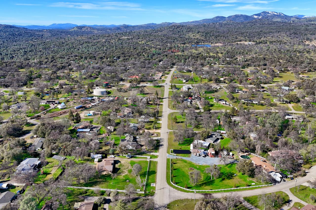 31729 Cherokee Road Coarsegold, CA 93614 - Photo 66 of 68 Gallery Image 66