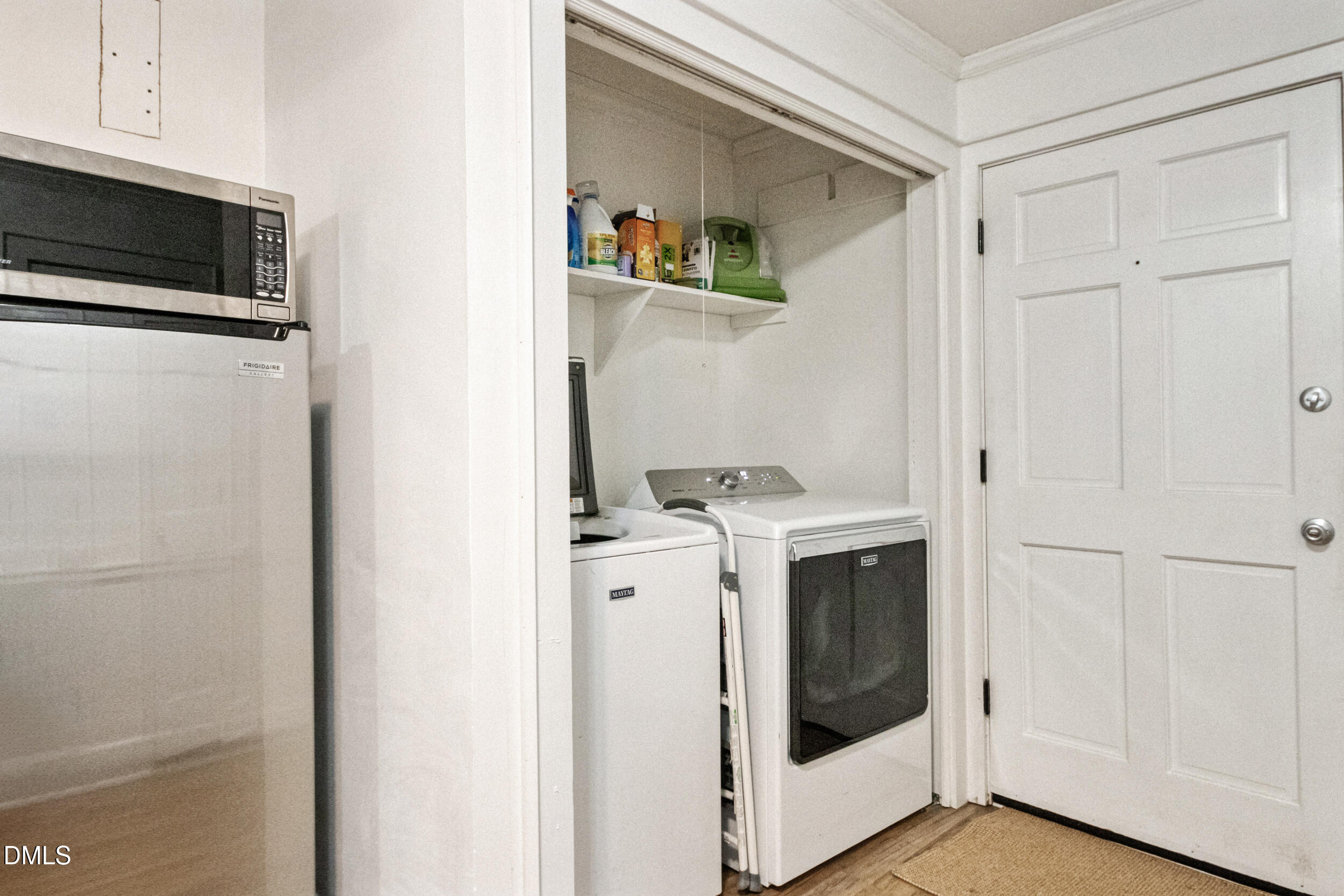 1734 Rocky Ford Road Henderson, NC 27537 - Photo 10 of 44 a view of kitchen with washer and dryer