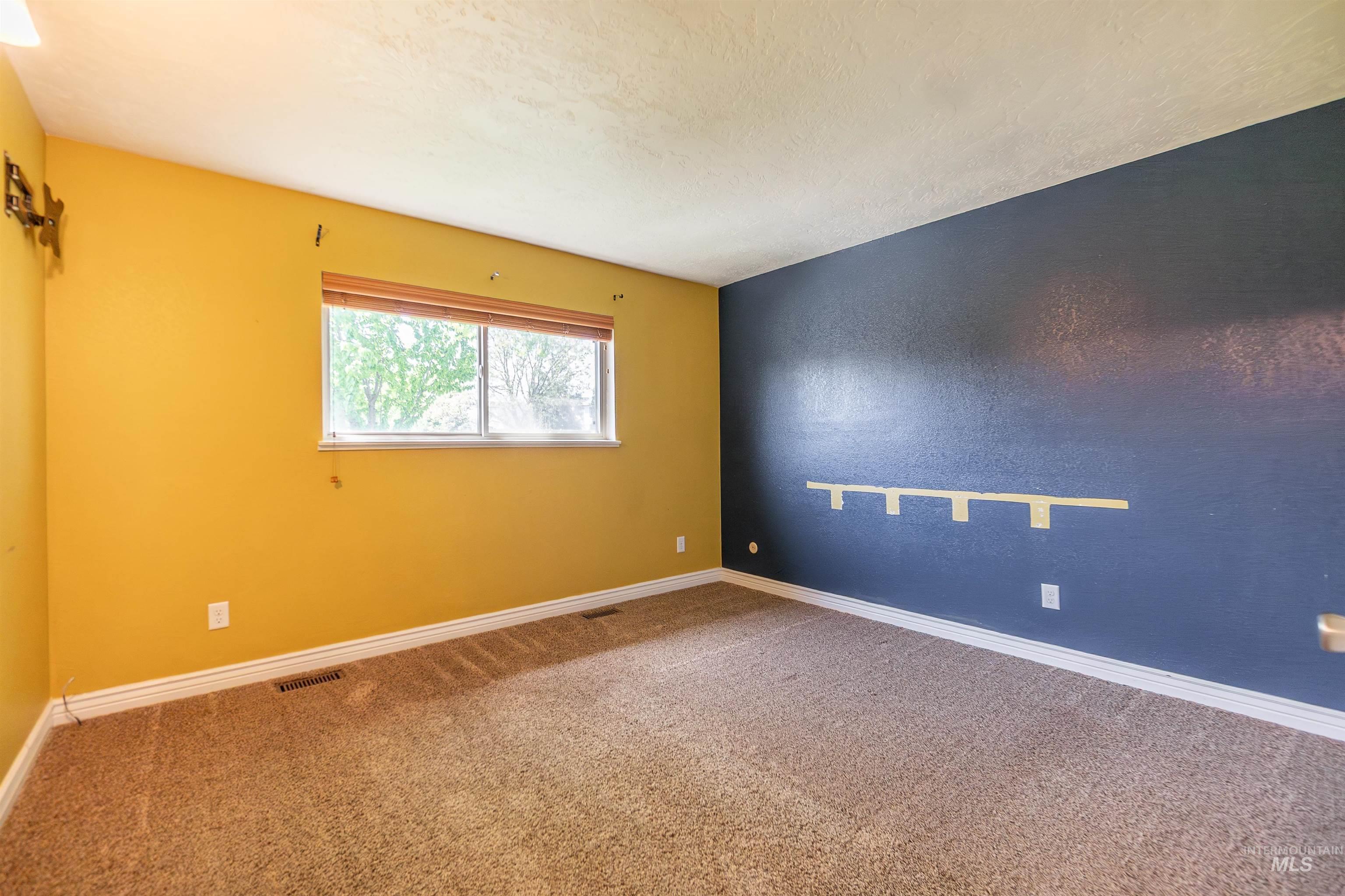 26375 Peckham Road Wilder, ID 83676 - Photo 12 of 32