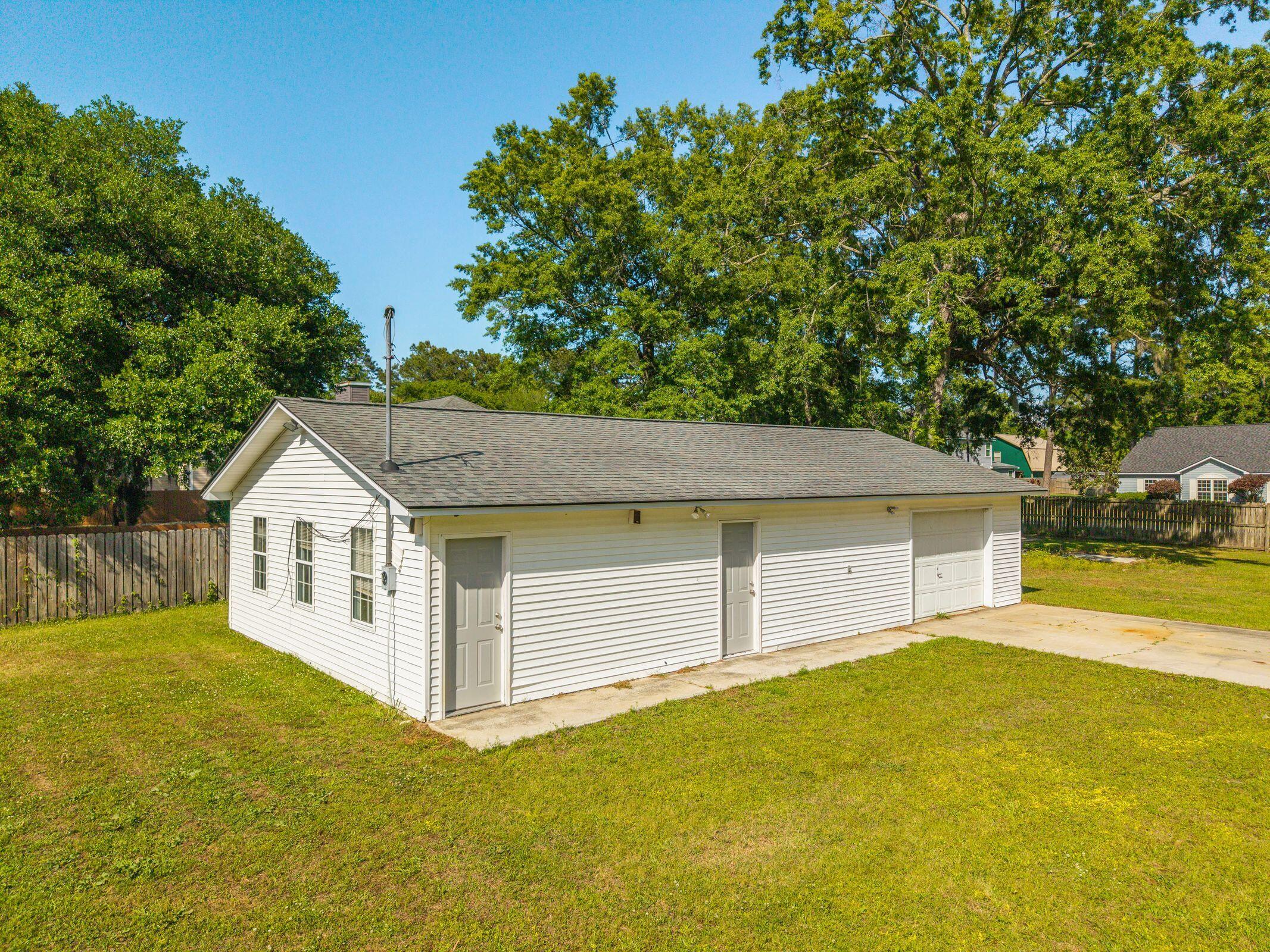 1004 Magnolia Lane Moncks Corner, SC 29461 - Photo 48 of 65 1004 Magnolia Ln