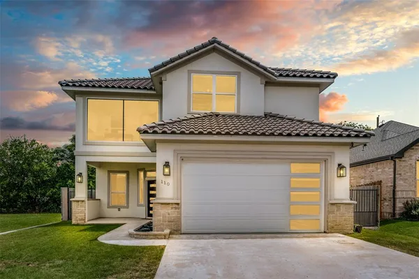 $660,000 | 110 Cedar Lane, Roanoke, TX 76262