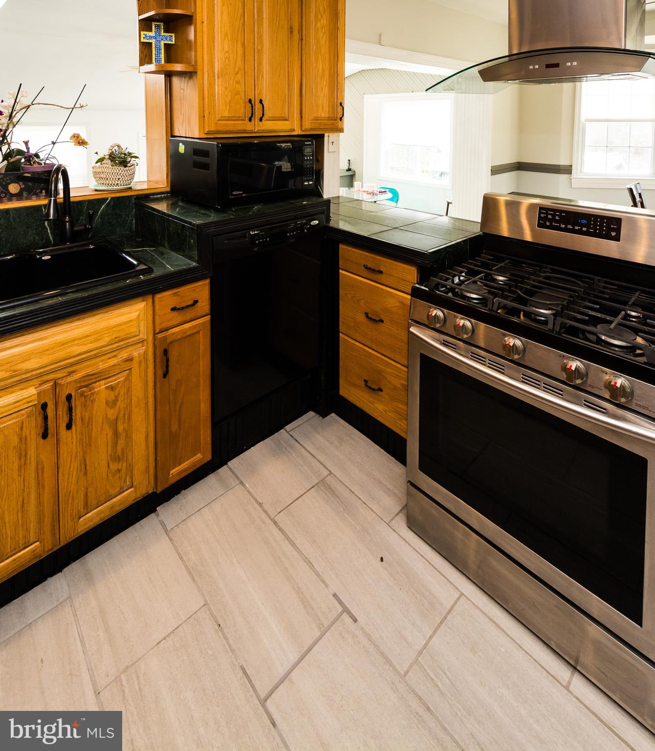 203 Riverton Road Baltimore, MD 21220 - Photo 12 of 58