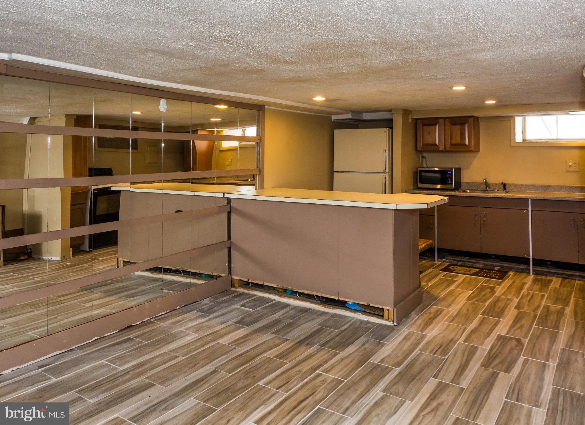 203 Riverton Road Baltimore, MD 21220 - Photo 43 of 58 Extra Kitchen - Lowel Level