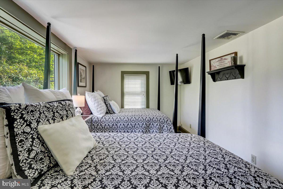 3912 River Road Lumberville, PA 18933 - Photo 54 of 83 Bedroom 4