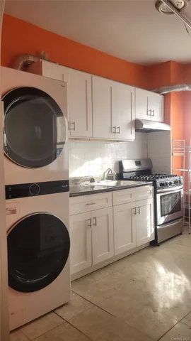 $1,200,000 | 2924 Yates Avenue | Laconia