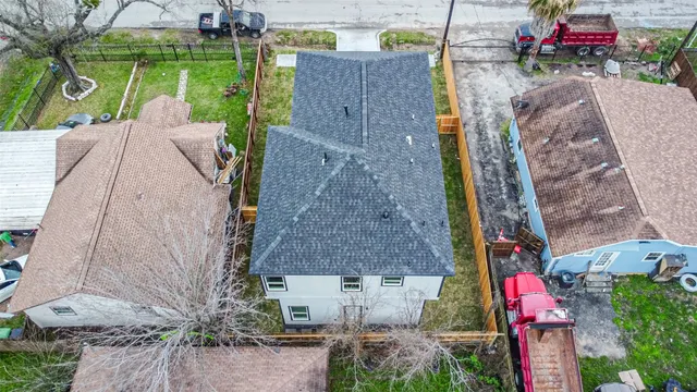 $460,000 | 613 Melbourne Street, Houston, TX 77022