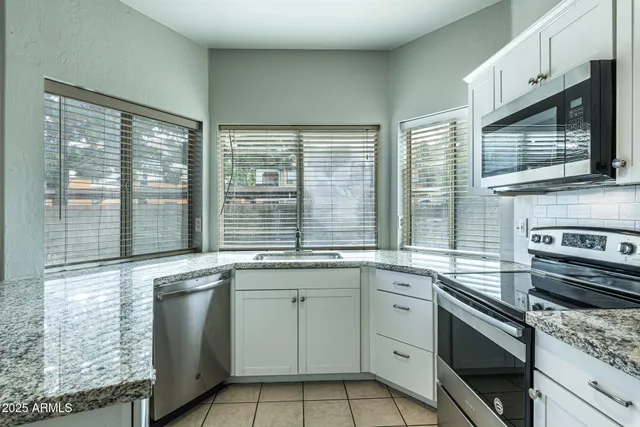 $2,195 | 4641 East Towne Lane, Gilbert, AZ 85234