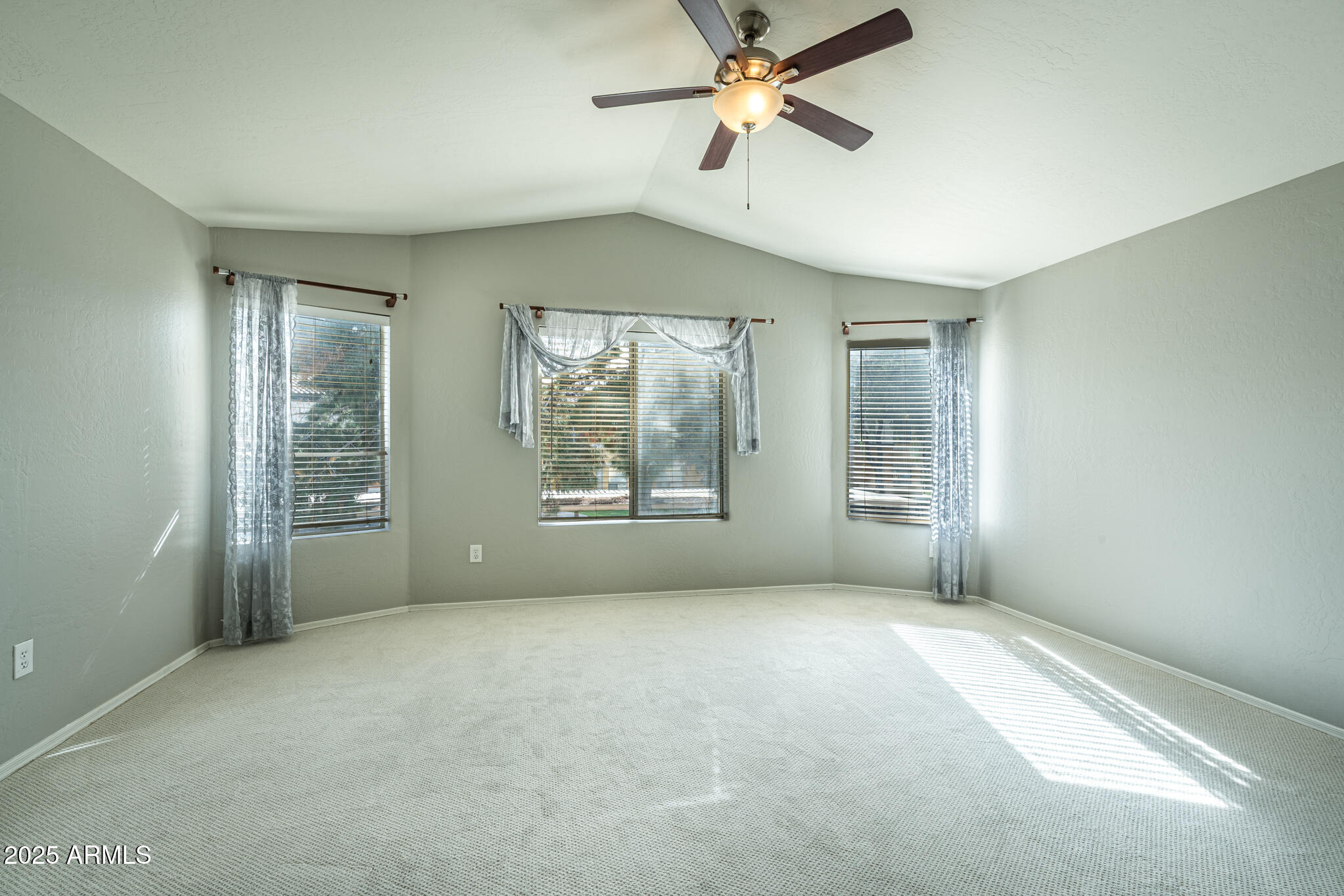 4641 East Towne Lane Gilbert, AZ 85234 - Photo 12 of 26 DSC_8378-HDR