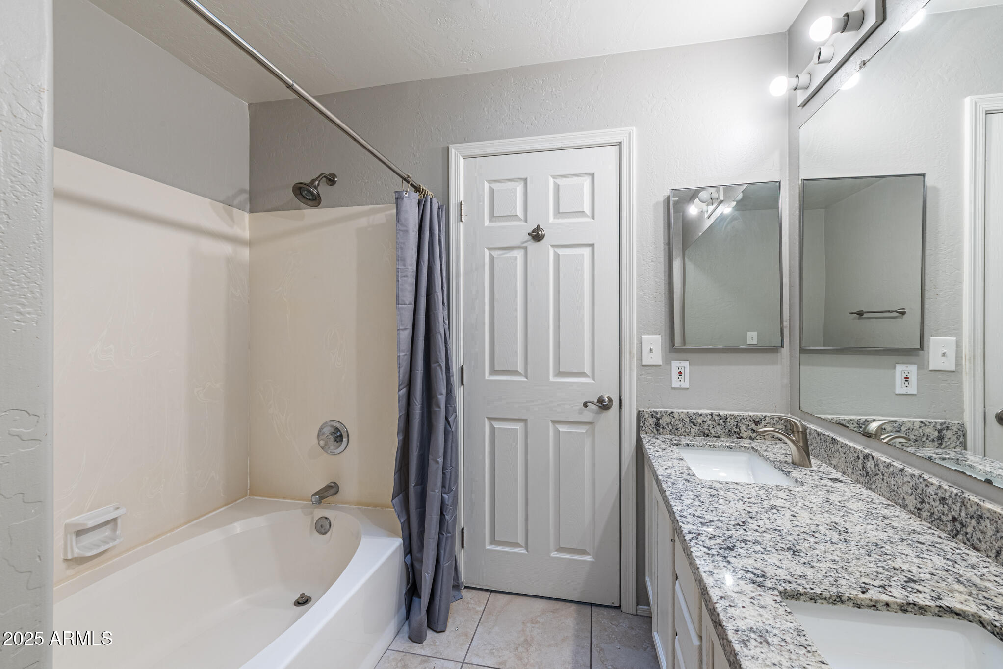 4641 East Towne Lane Gilbert, AZ 85234 - Photo 16 of 26 DSC_8370-HDR