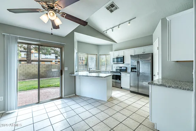 $2,195 | 4641 East Towne Lane, Gilbert, AZ 85234