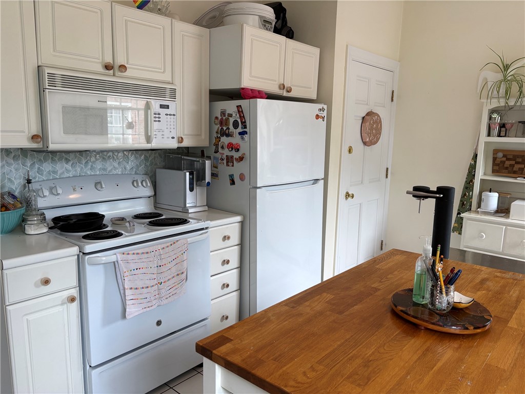237 North Main Street, Unit 3 Providence, RI 02903 - Photo 2 of 15
