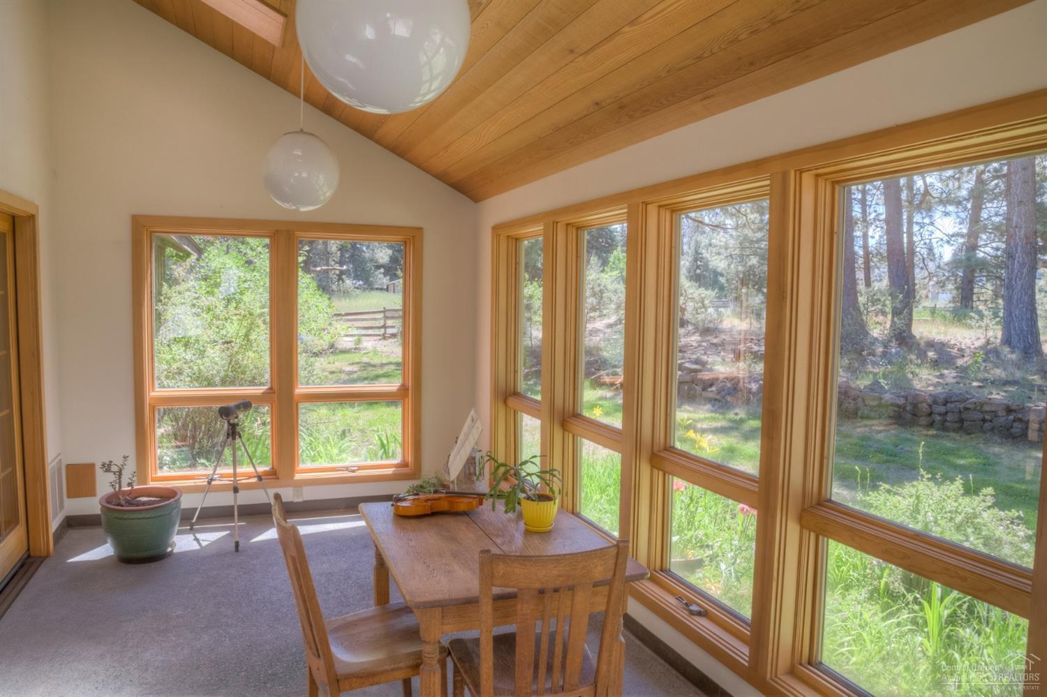 20157 Reed Lane Bend, OR 97702 - Photo 9 of 25 Additional Photo