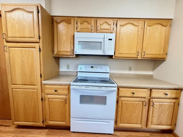 $267,000 | 828 West Birch Avenue, Fergus Falls, MN 56537