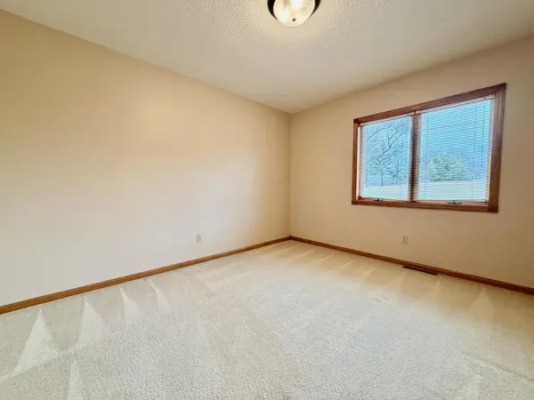 $267,000 | 828 West Birch Avenue, Fergus Falls, MN 56537