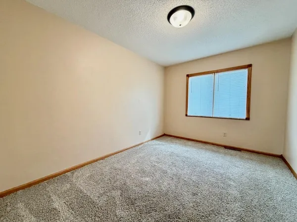 $267,000 | 828 West Birch Avenue, Fergus Falls, MN 56537