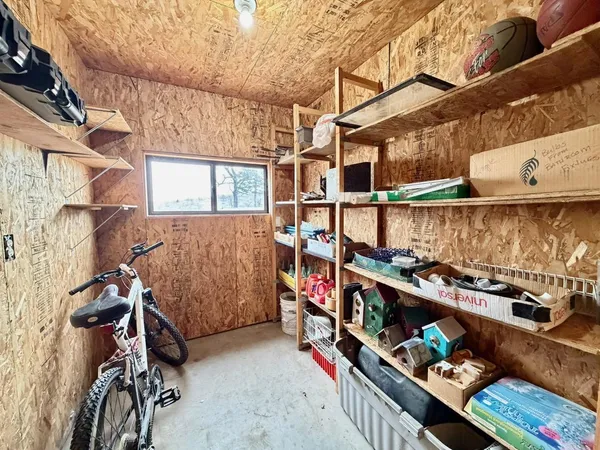 $267,000 | 828 West Birch Avenue, Fergus Falls, MN 56537