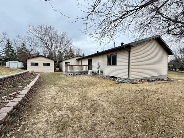 $267,000 | 828 West Birch Avenue, Fergus Falls, MN 56537