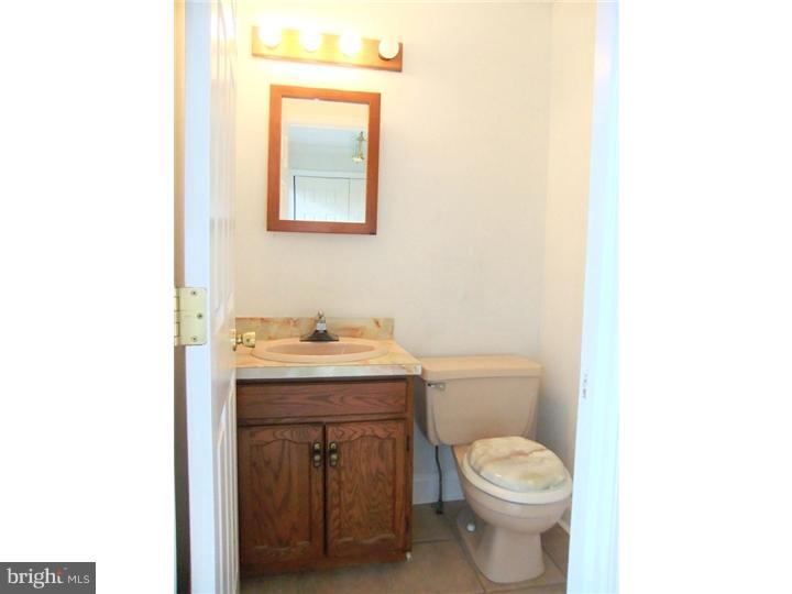 127 Rose Lane Springfield, PA 19064 - Photo 11 of 23 Gallery Image 11