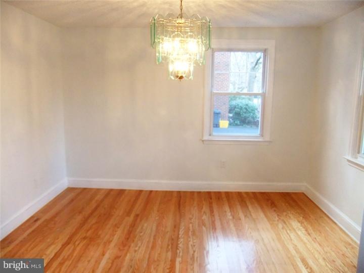 127 Rose Lane Springfield, PA 19064 - Photo 5 of 23 Gallery Image 5