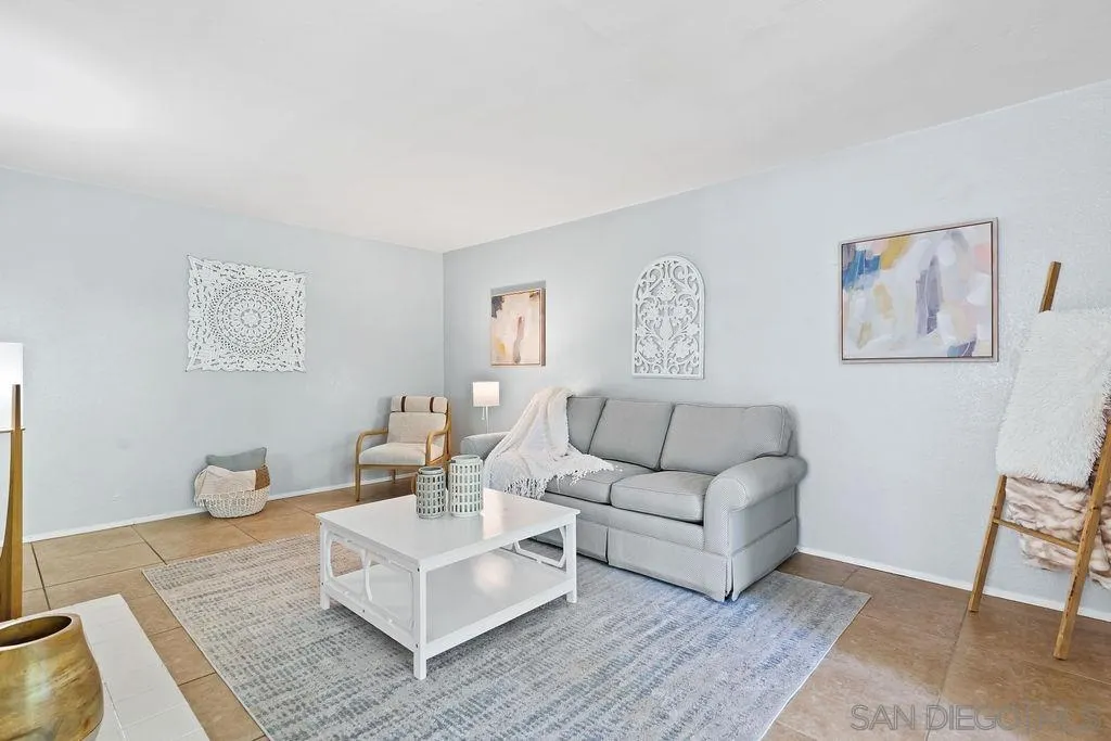 2157 Arnold Way, Unit 324 Alpine, CA 91901 - Photo 4 of 31