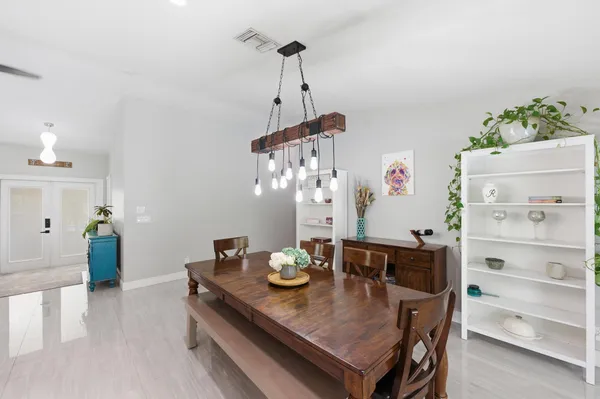 $860,000 | 1537 Northwest 108th Way, Coral Springs, FL 33071