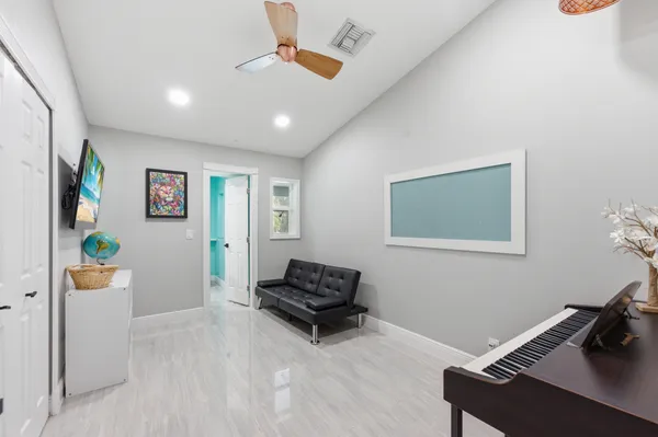 $860,000 | 1537 Northwest 108th Way, Coral Springs, FL 33071