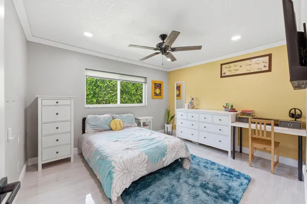 $860,000 | 1537 Northwest 108th Way, Coral Springs, FL 33071