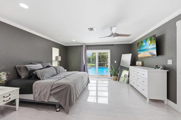 $860,000 | 1537 Northwest 108th Way, Coral Springs, FL 33071