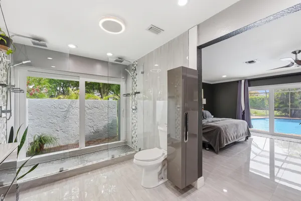 $860,000 | 1537 Northwest 108th Way, Coral Springs, FL 33071